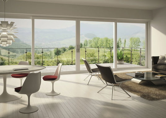 Hebe-Schiebe-Tür verbaut.