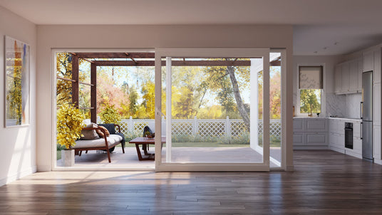 Parallel-Schiebe-Kipp-Tür verbaut und geöffnet.